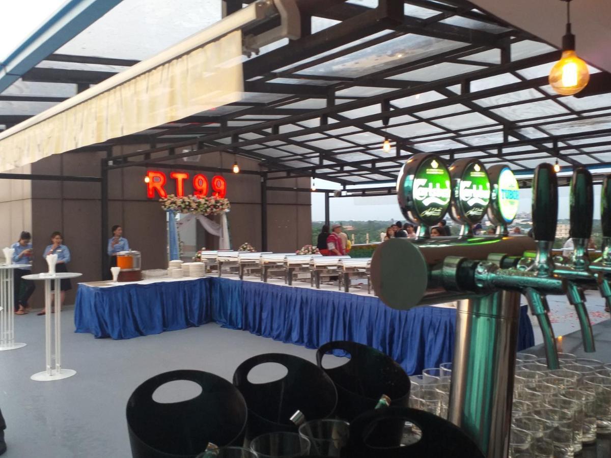 Hotel Broadway יאנגון מראה חיצוני תמונה